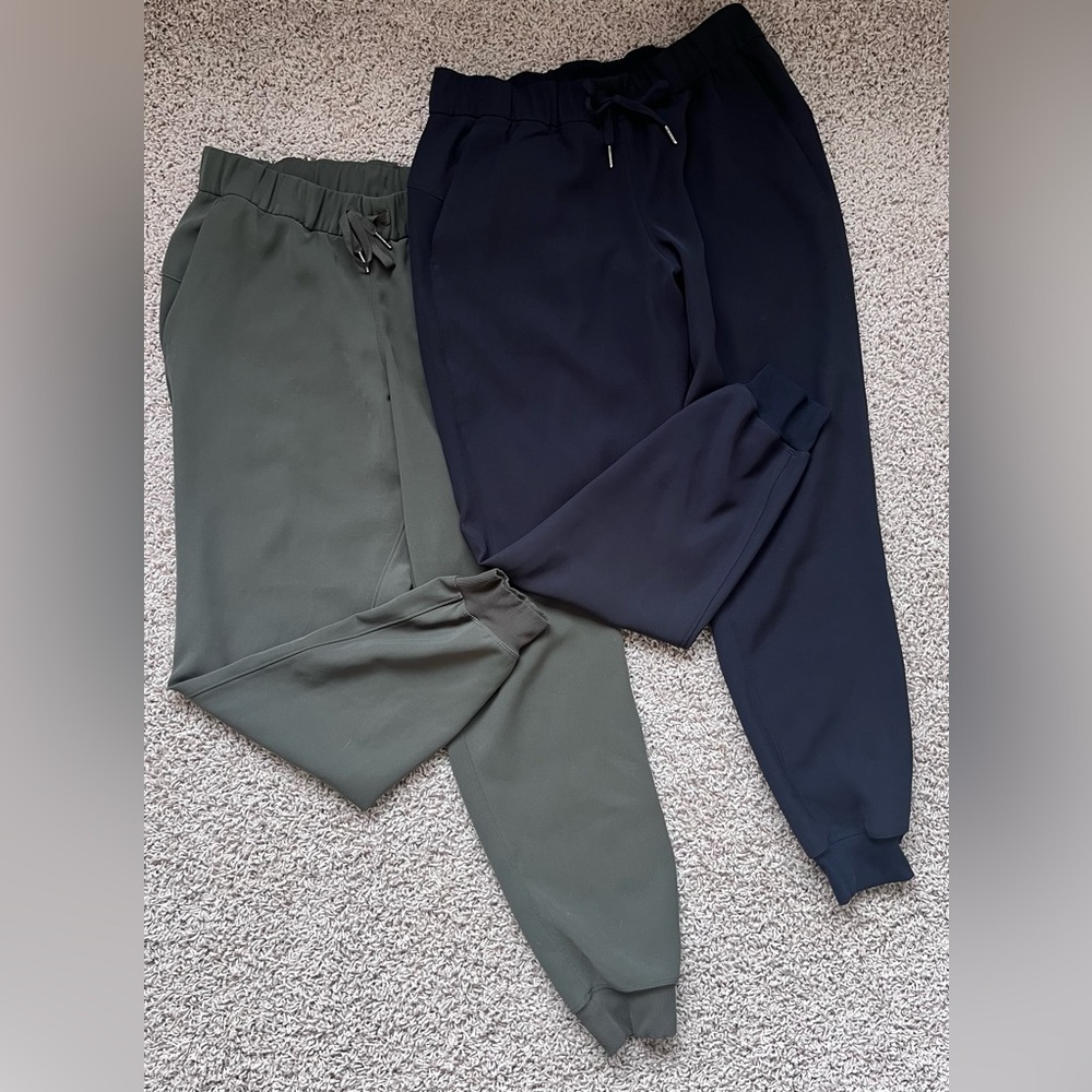 Lululemon Athletica On The Fly Joggers X2